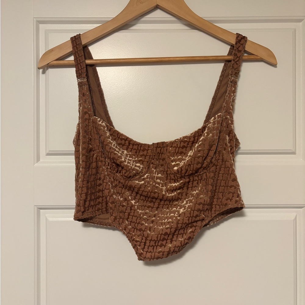 SKIMS Textured Tan Bra Top